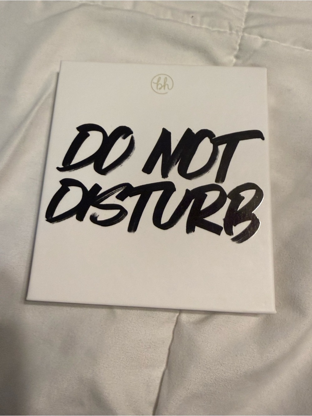 Do Not Disturb eyeshadow palette